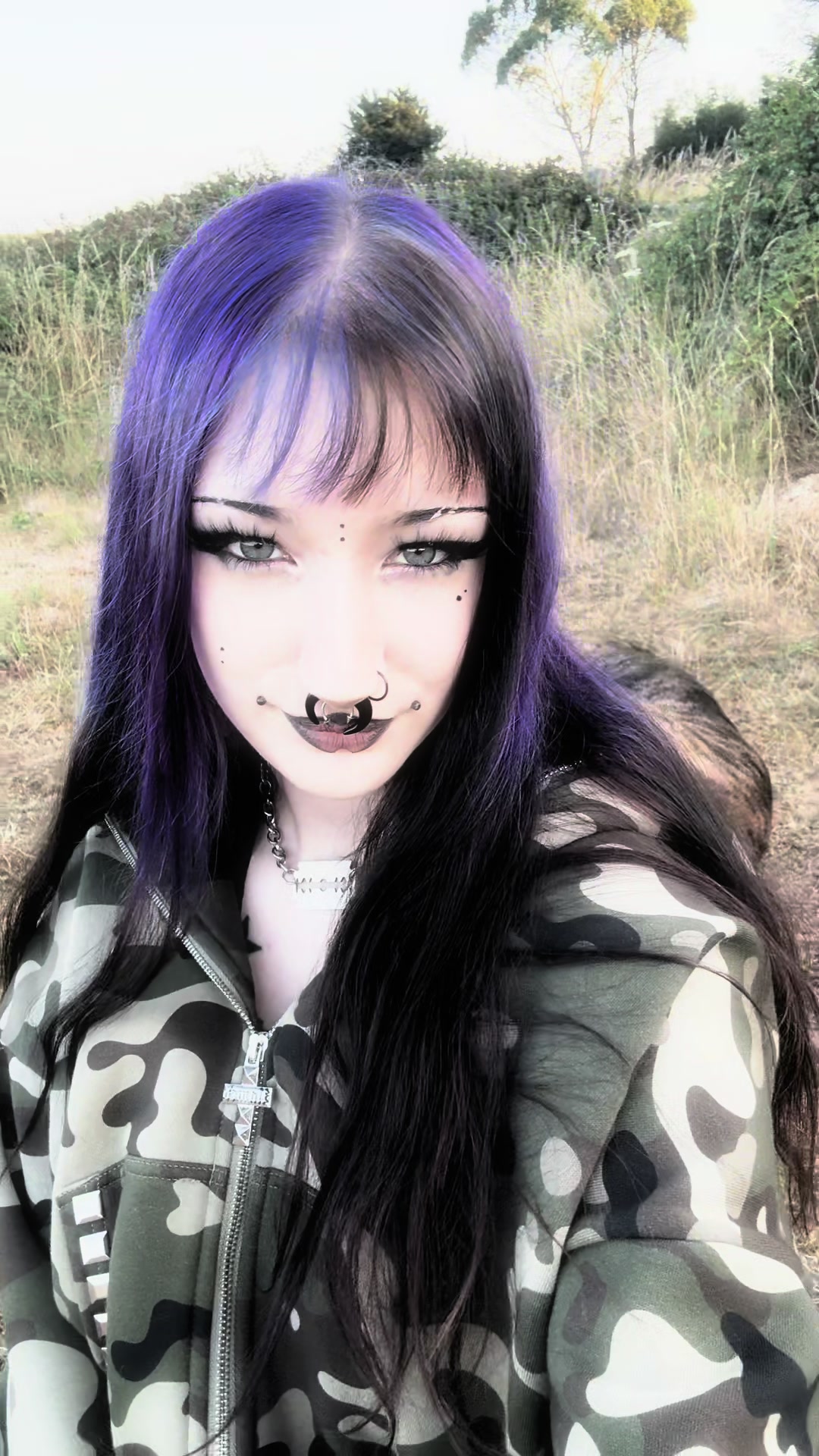 @𝓓𝓪𝓲𝓼𝔂🦇