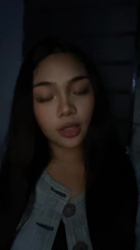 @Laleyy