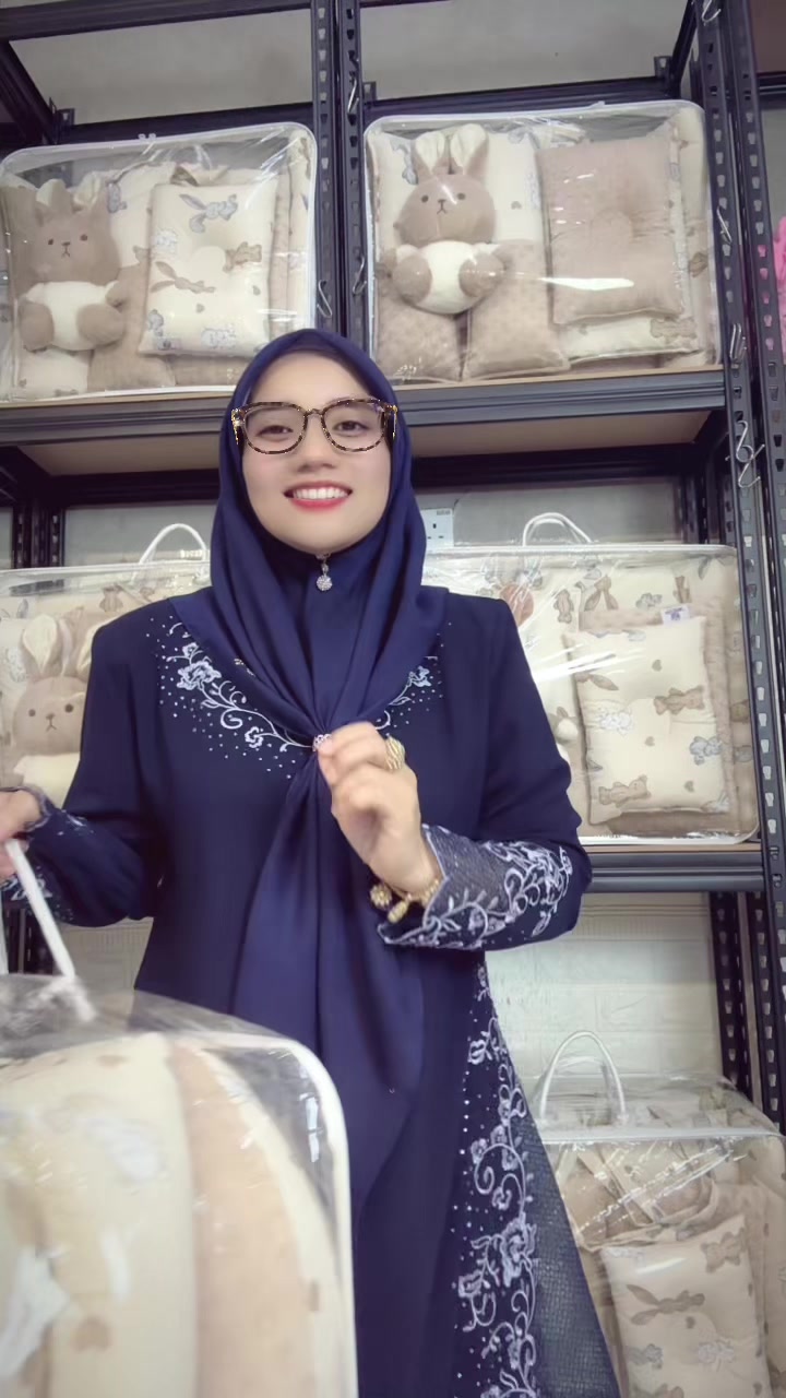 @DamianaJun PakarTilam Handmade