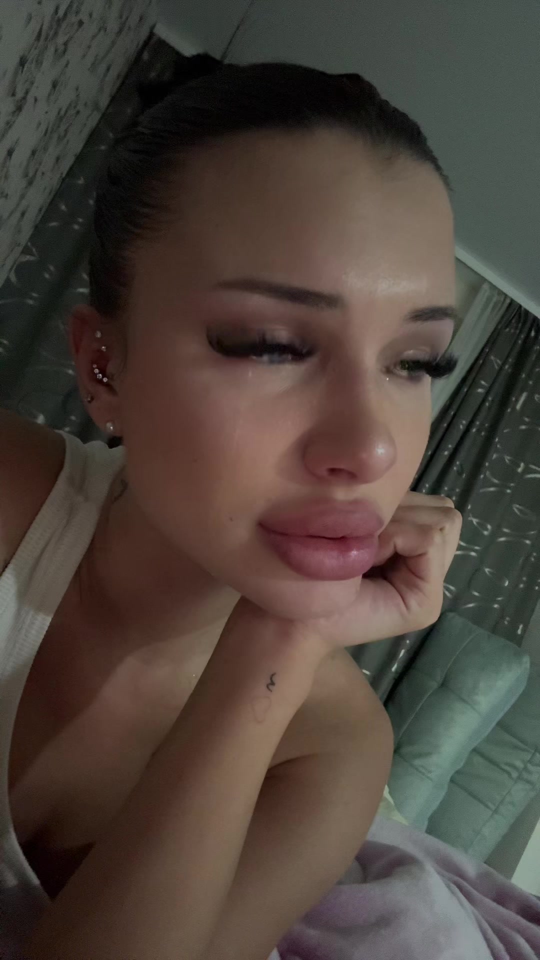 @Alinaalina1
