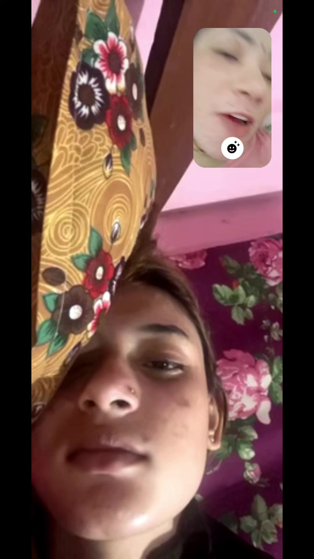 @सानु😘सानु