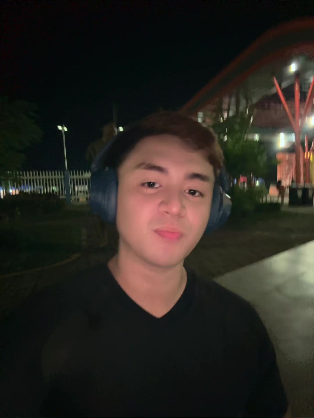 @zachhkkii