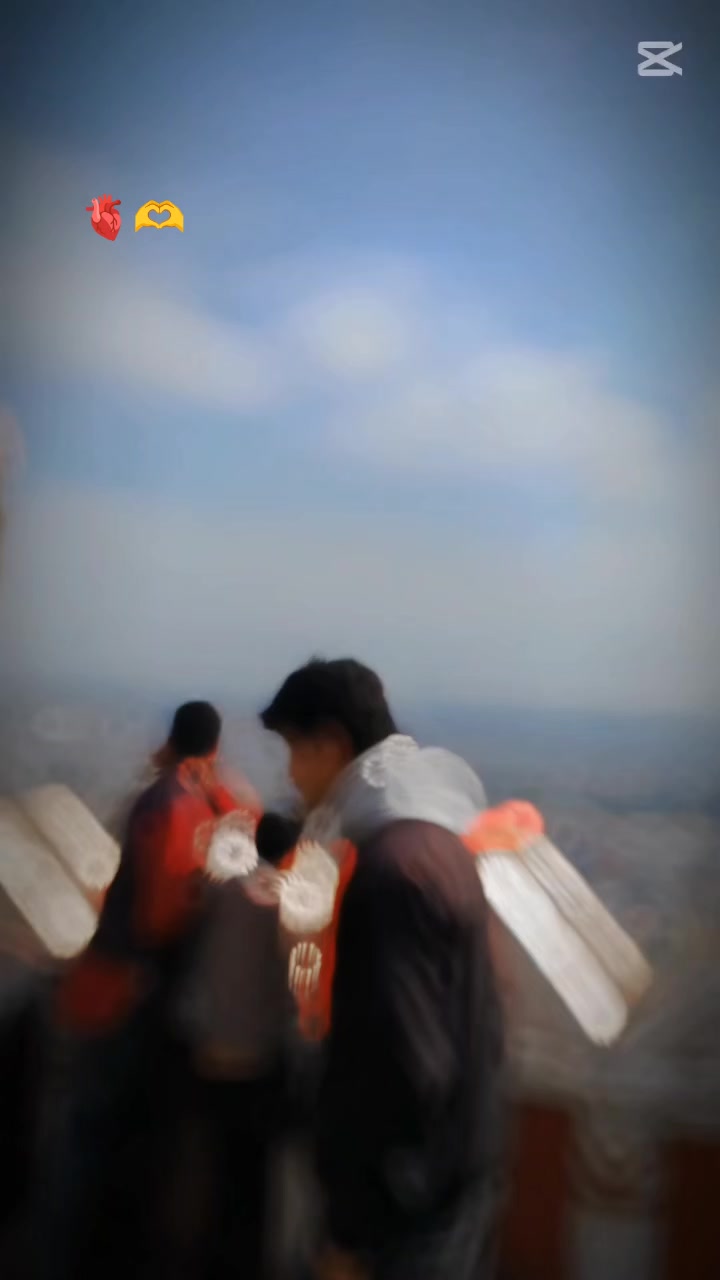 @बिनाेद..🫂🗣️👀