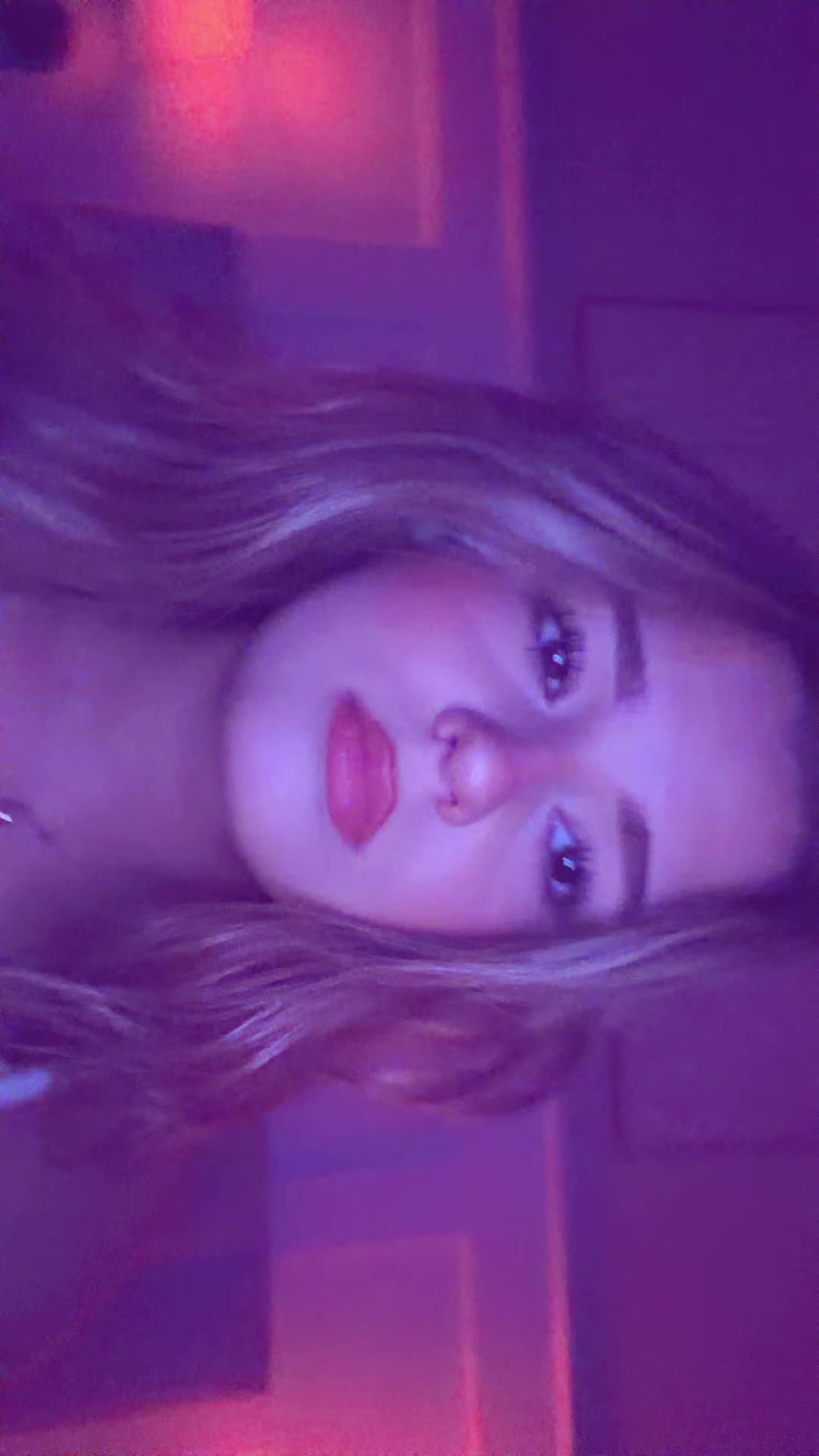 @ʝαเɱεℓεε ☁️