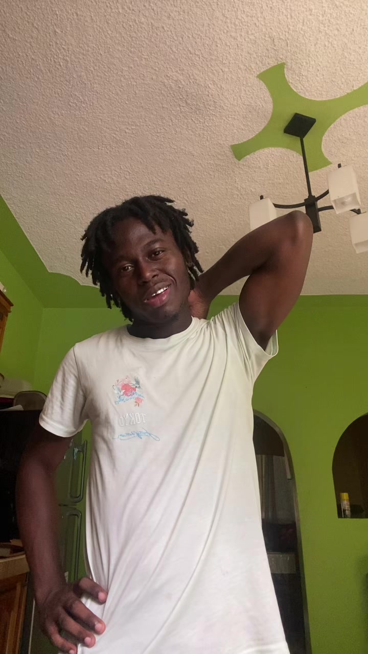 @jevy2underrated🇯🇲🇯🇲