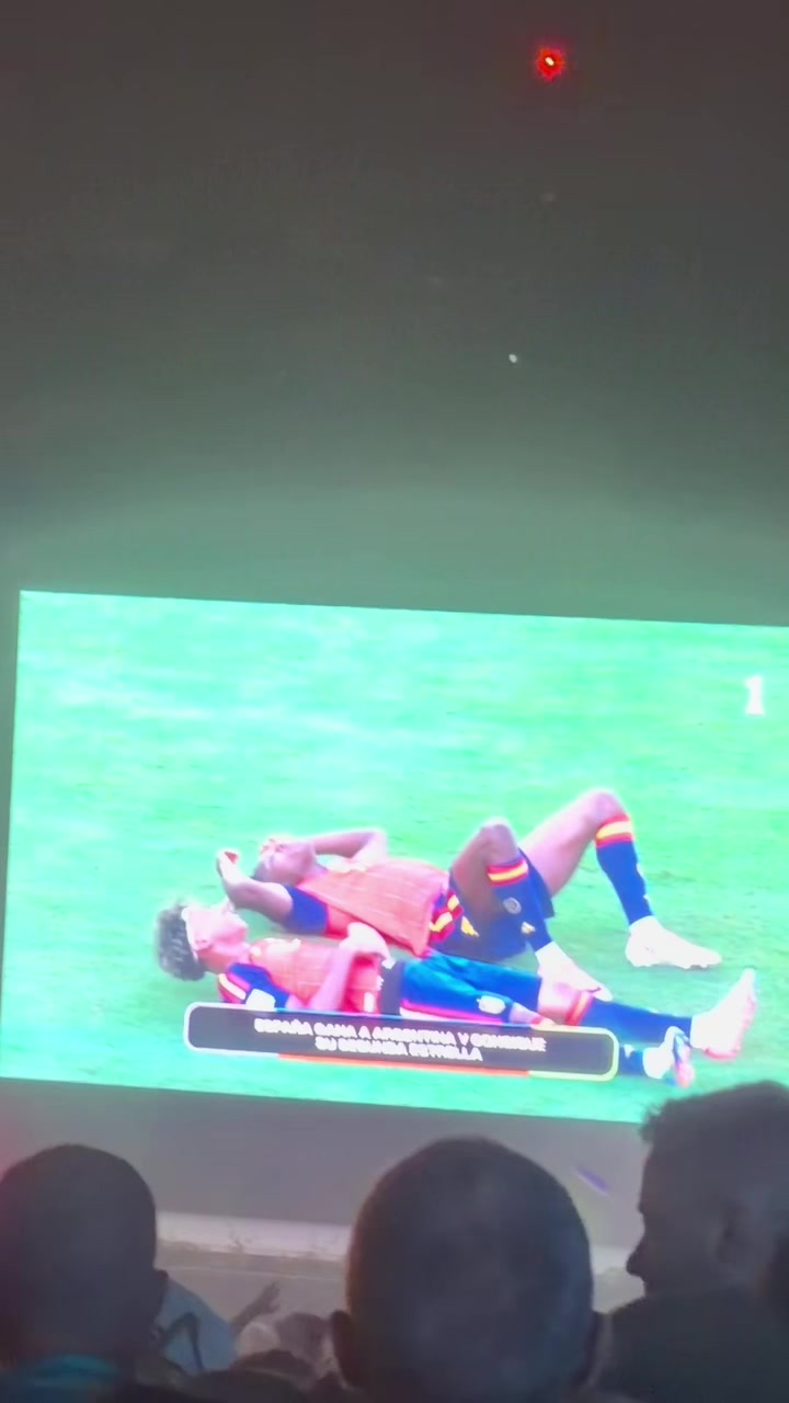 @GABRIELA CELESTE