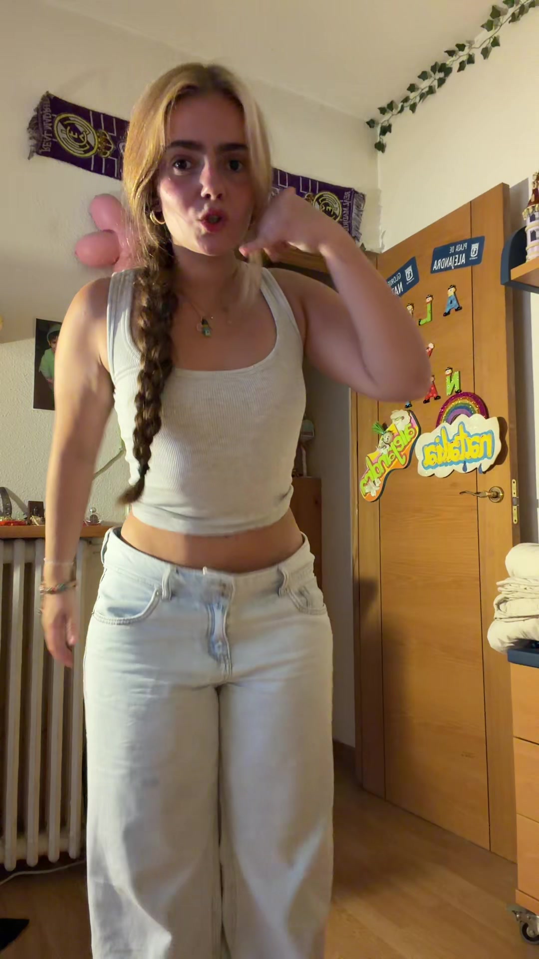 @uurgirlnat
