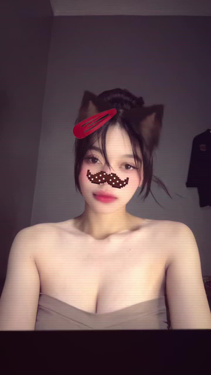 @citraynn