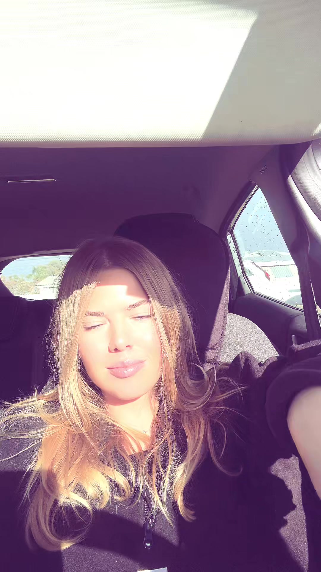 @shanayaeast