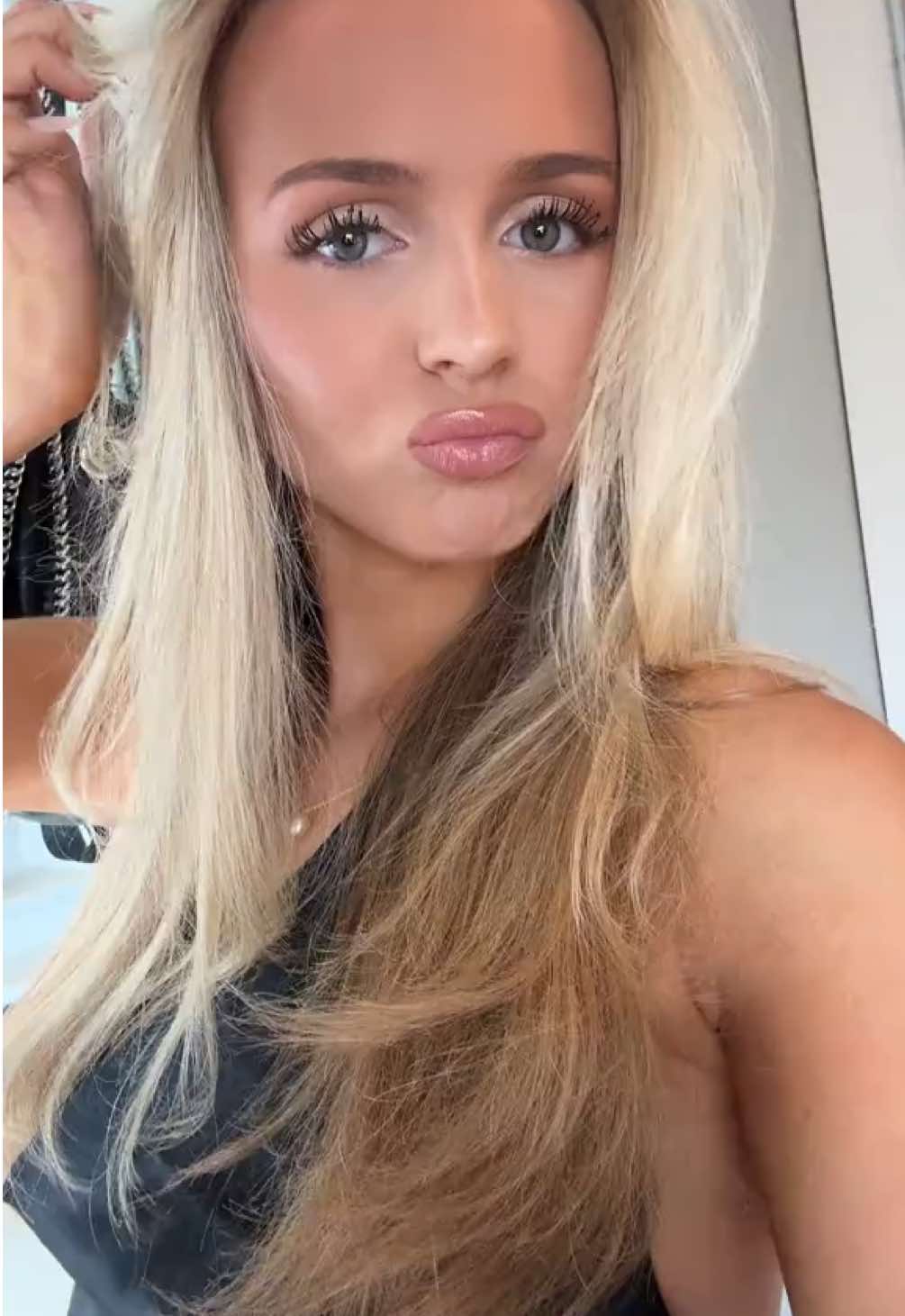 @AMALIE SOMMERSETH