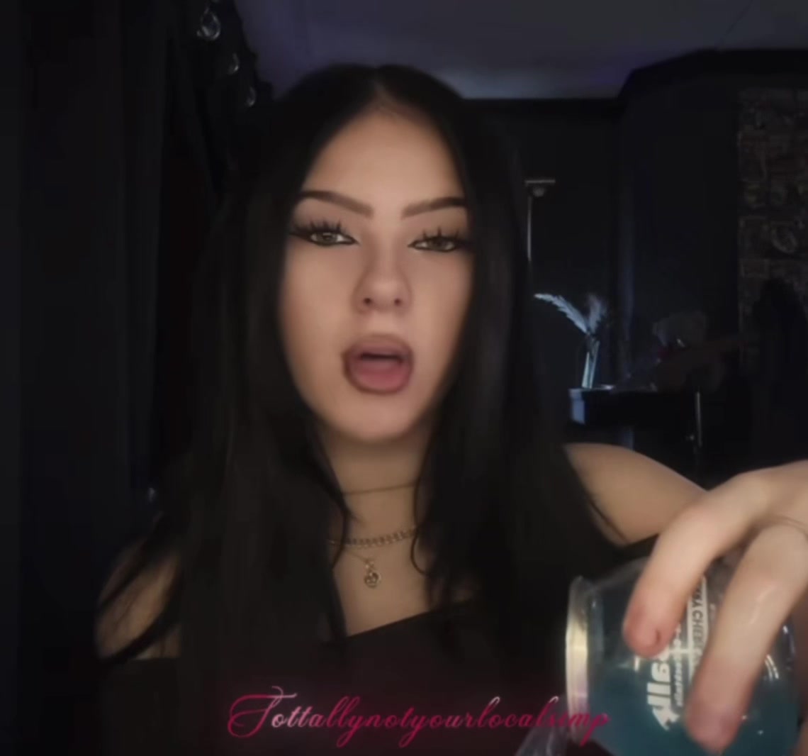 @tottallynotyourlocalsimp