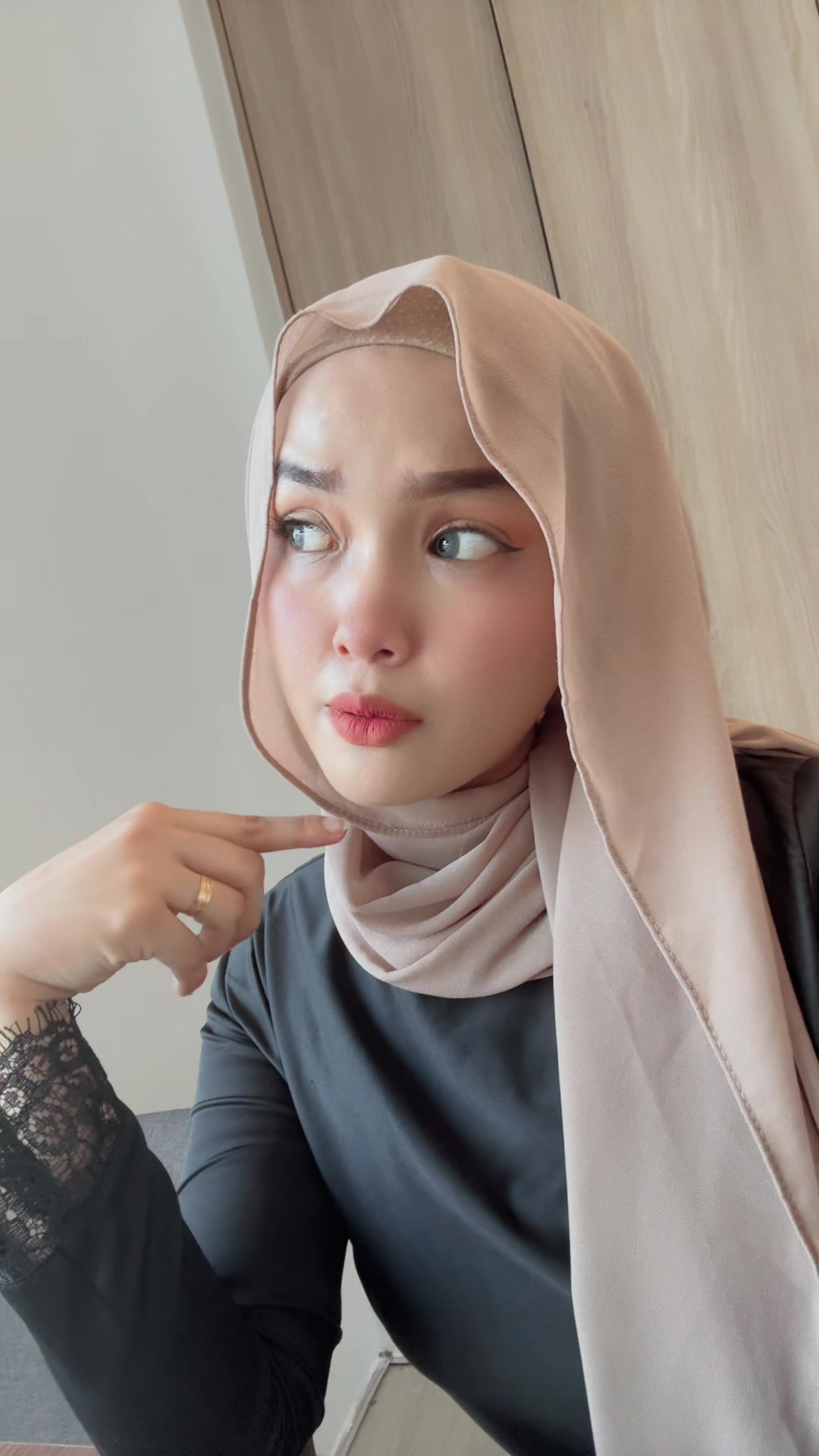 @lenashaharizal