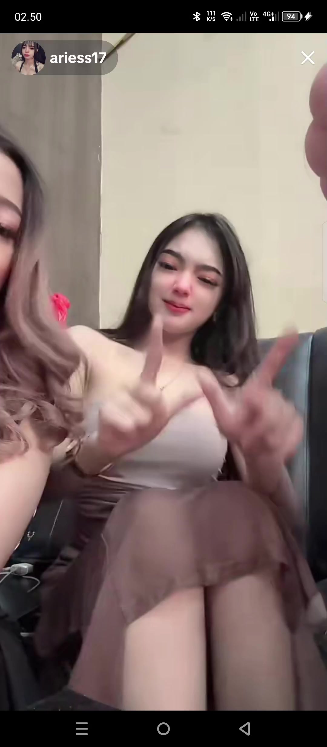 @Zi_