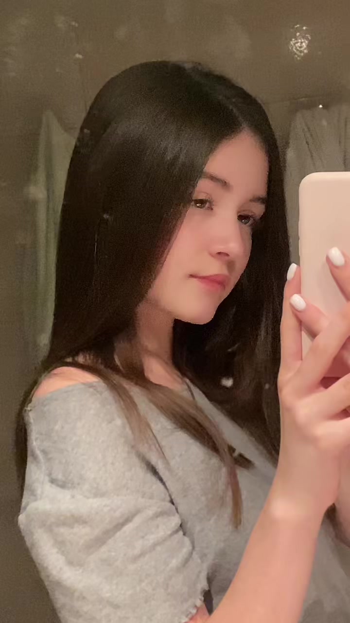 @🧸