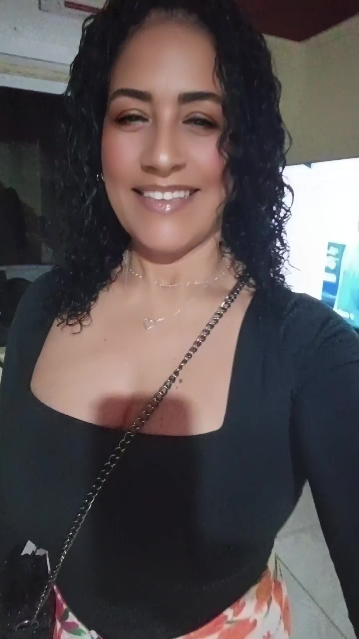@🦋CrisMoren&aacute;🦋