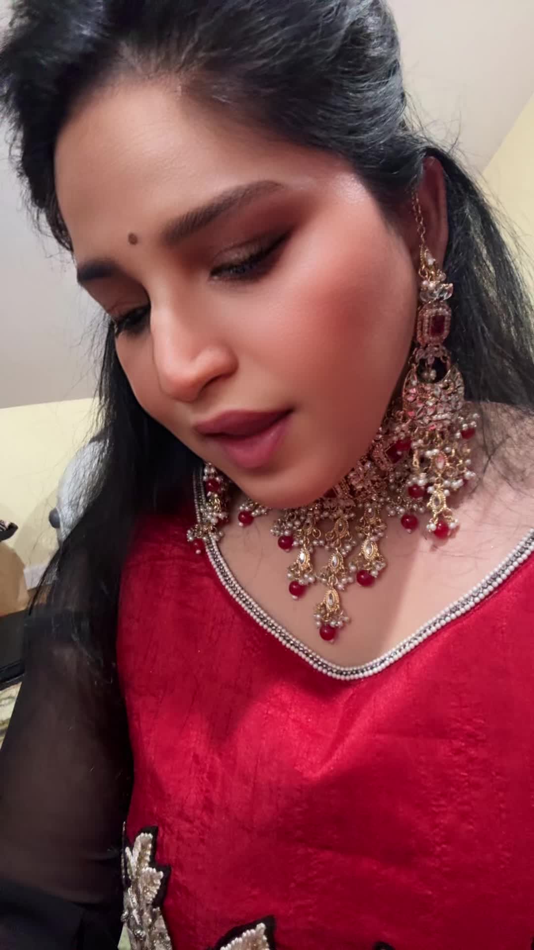 @Dimple..Queen👑