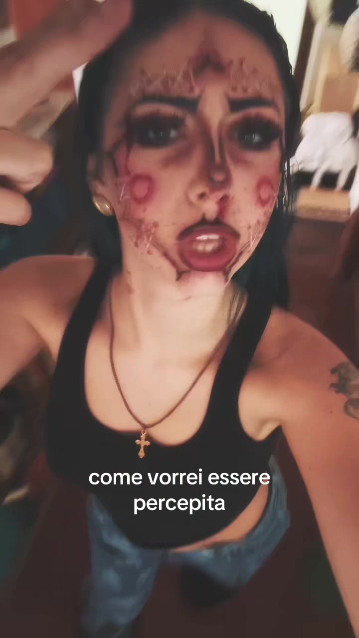 @aayshaa