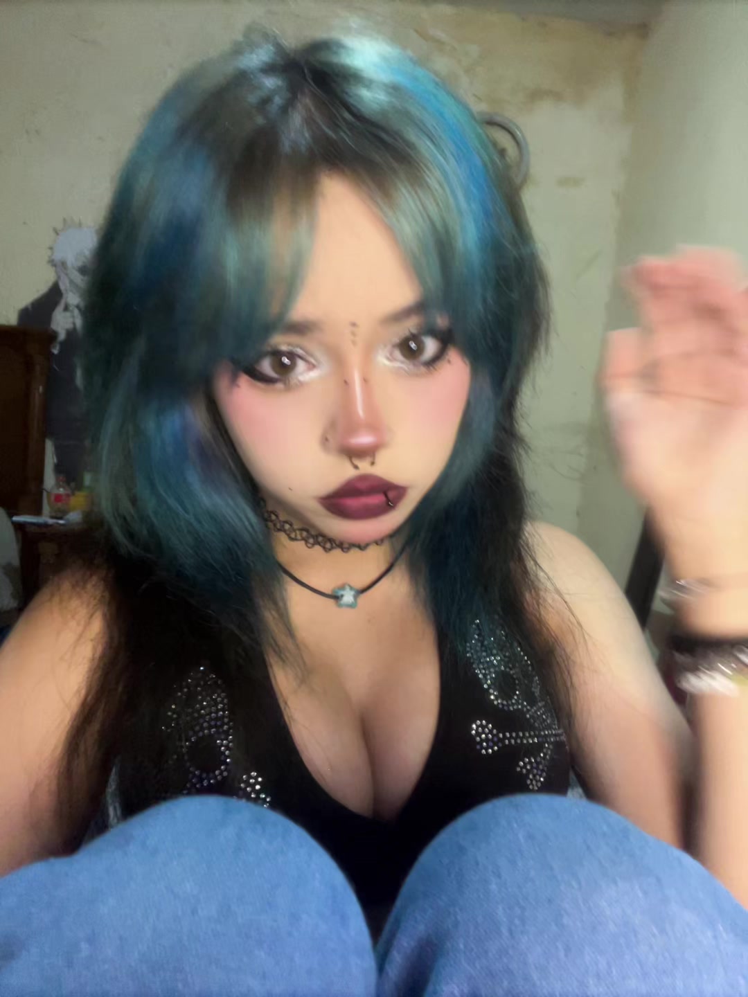 @vri:v