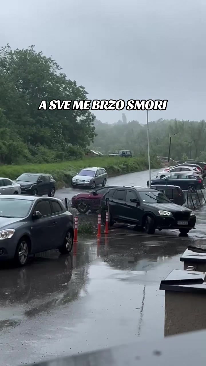 @Lazar🇷🇸