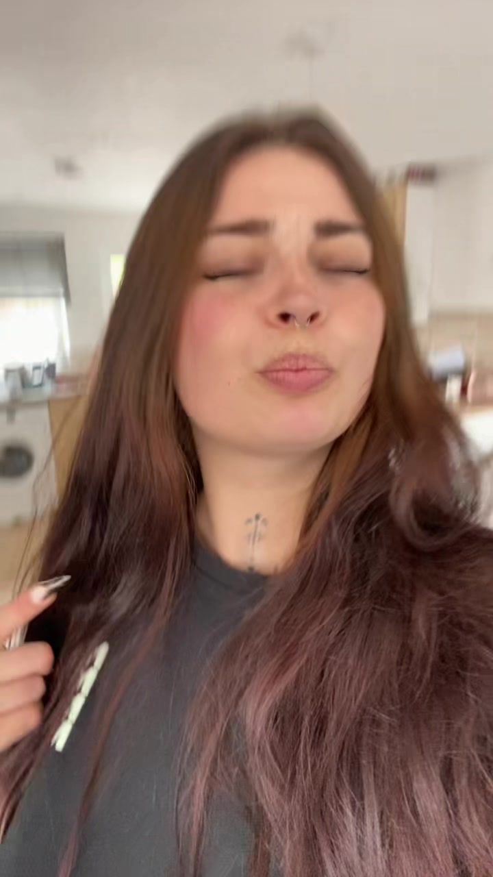 @Teegan🖤✨