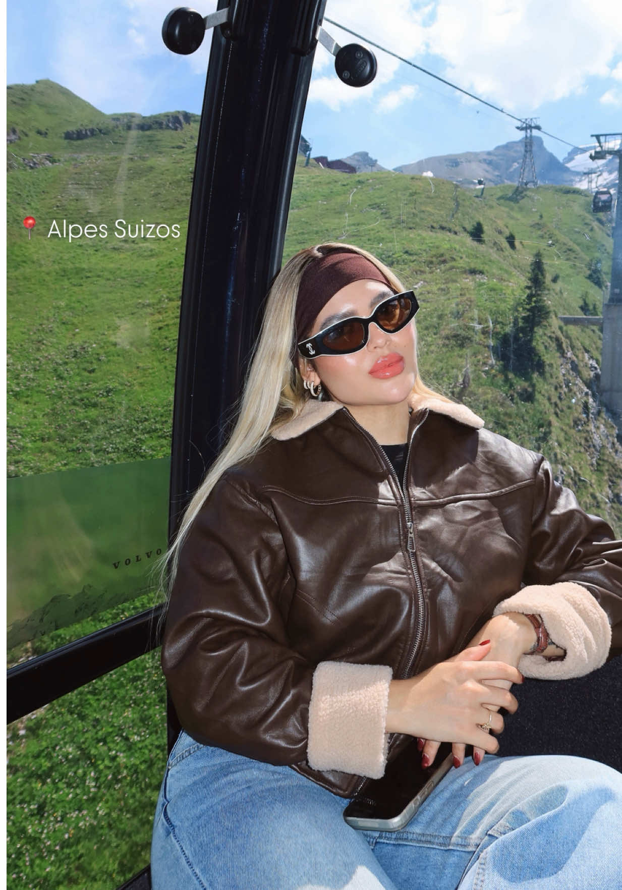 @Mayi Ardila