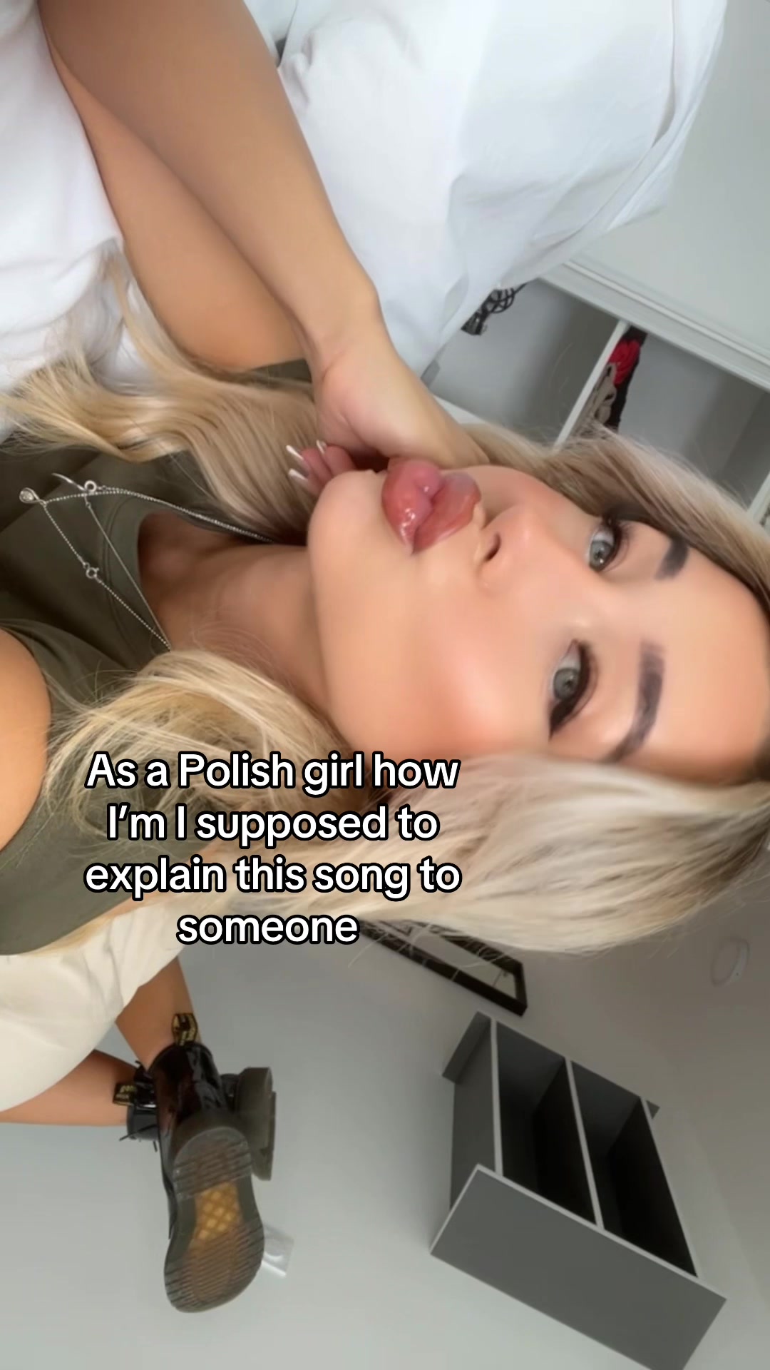 @PATI ✨