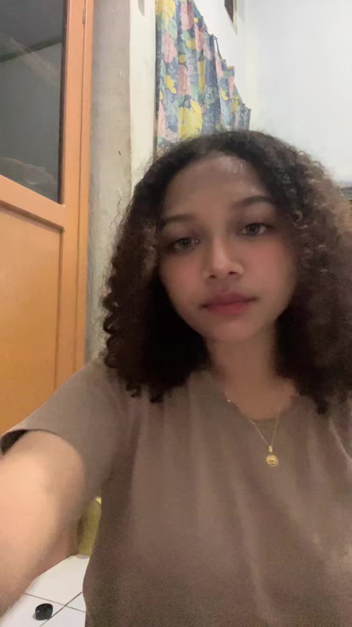 @Ellabnr