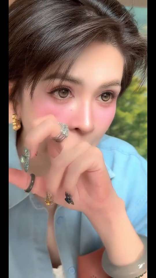 @แอมนะเนี่ย