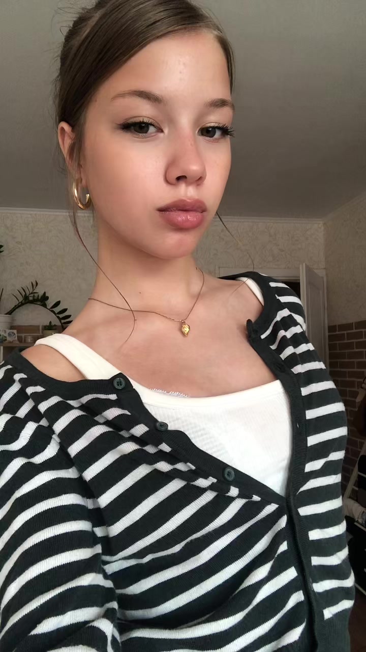 @машаблин