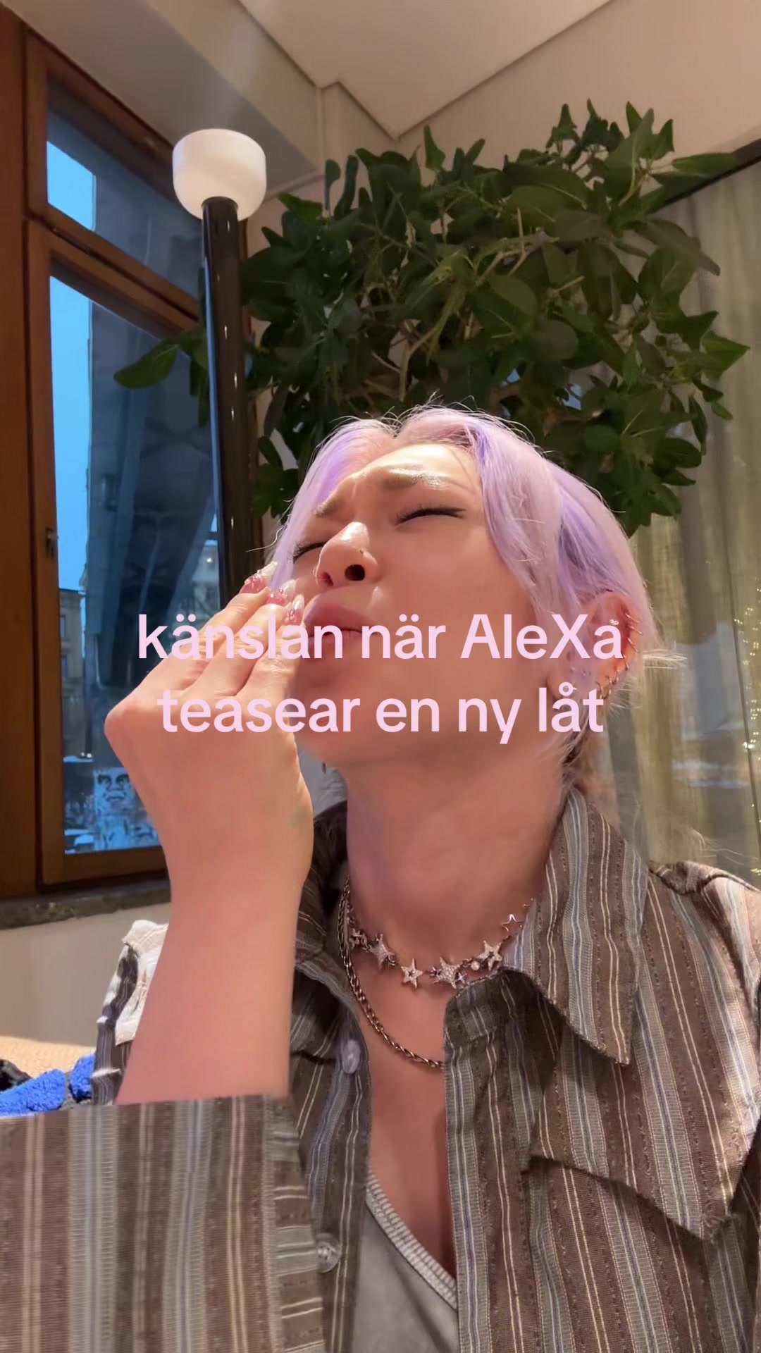 @AleXa HQ