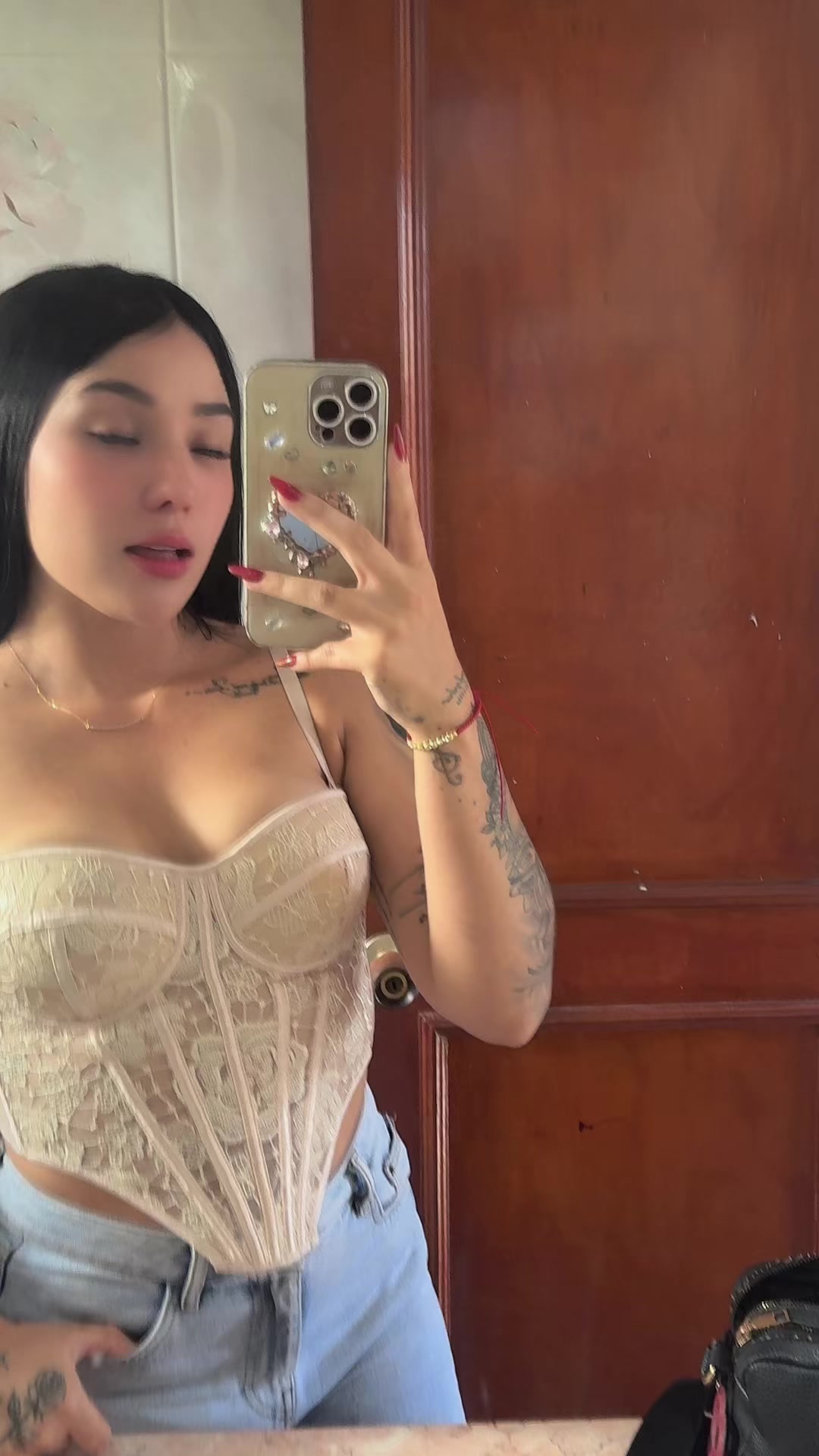 @Anii_benitez