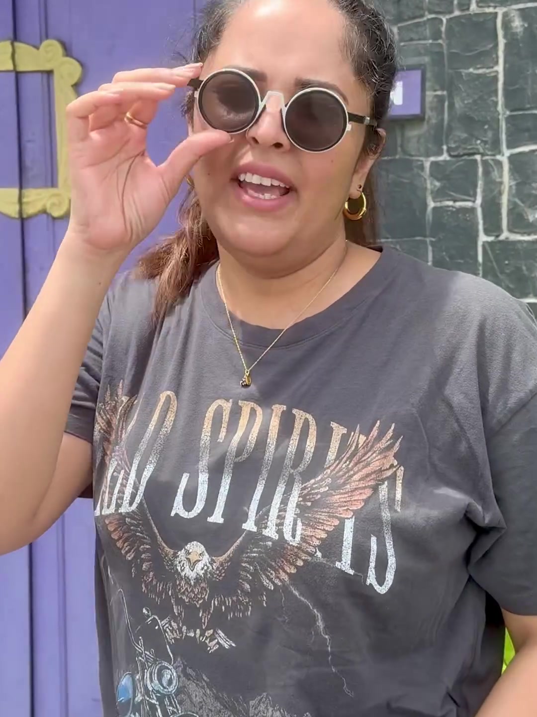 @ANASUYA 💚 😍