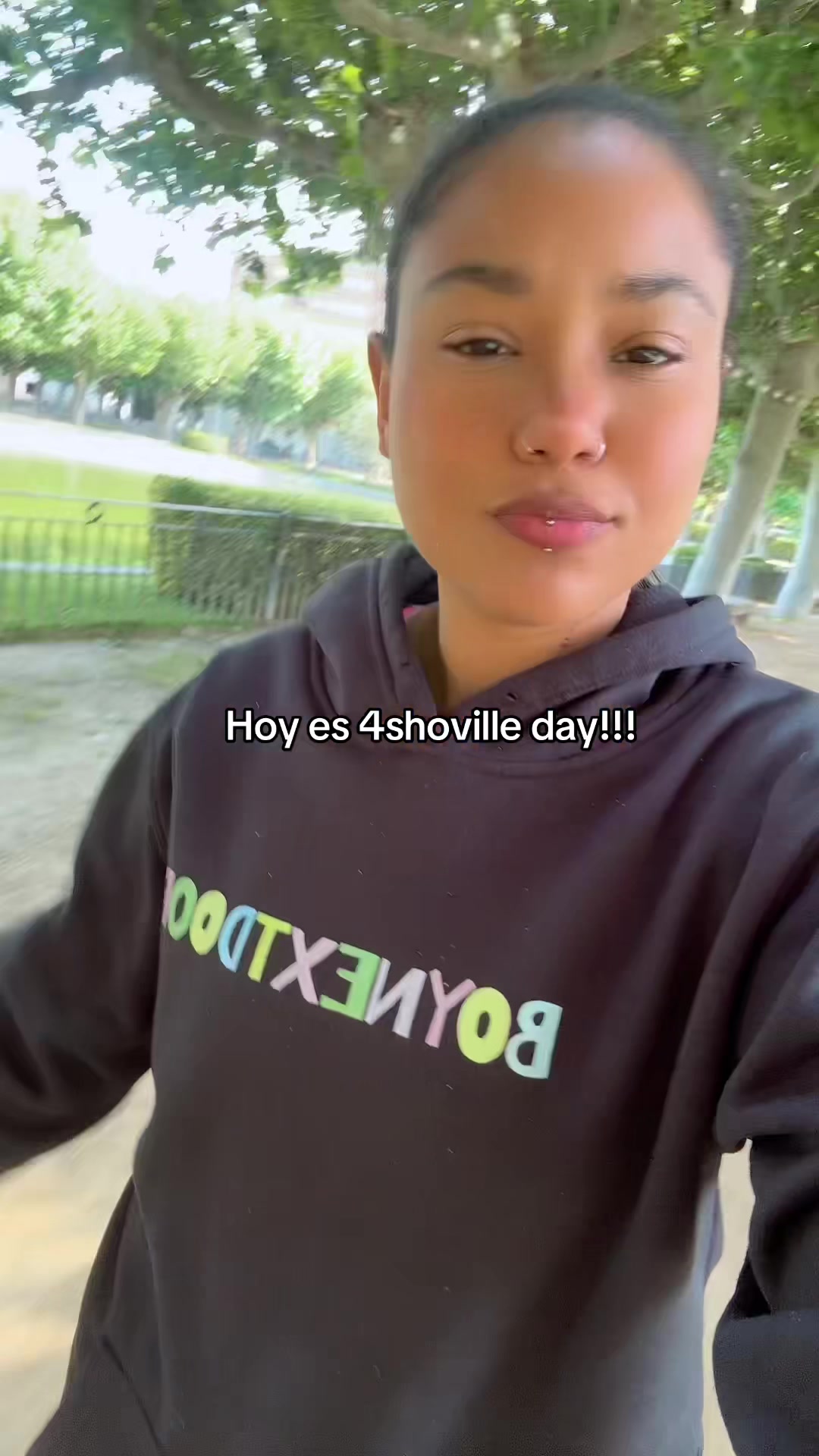 @elovely29_