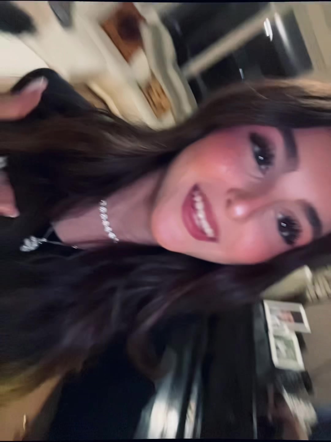 @carlottaa