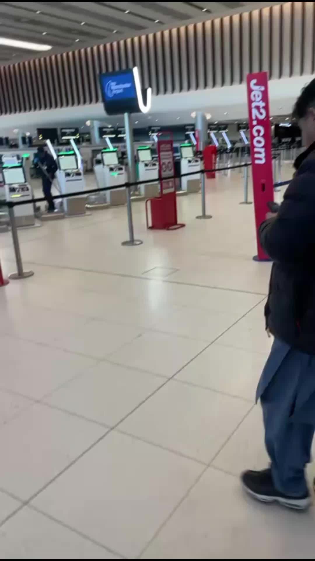 @malangi Dera