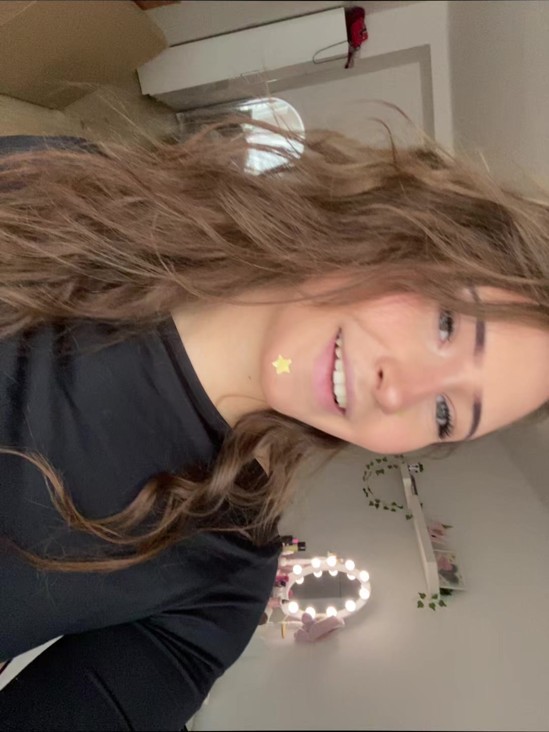 @██
