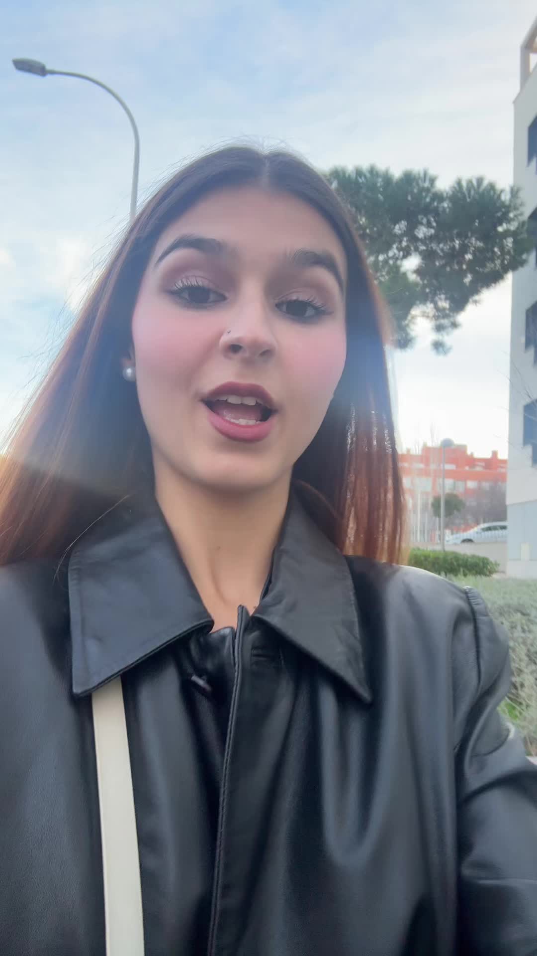 @Iraa