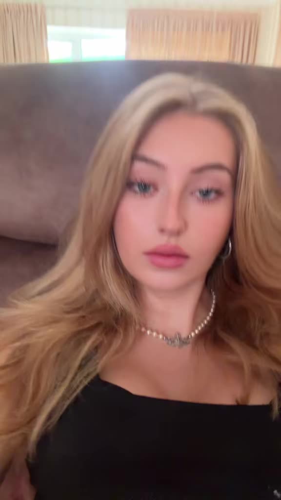 @Urfavblondie