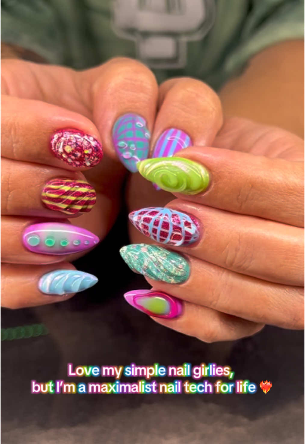 @nail.gremlin