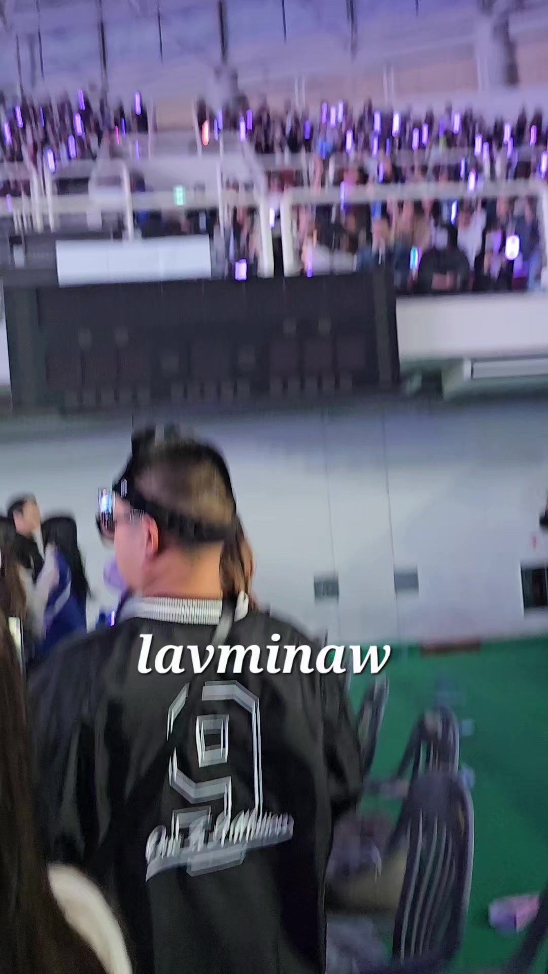 @Lav Mi Naw