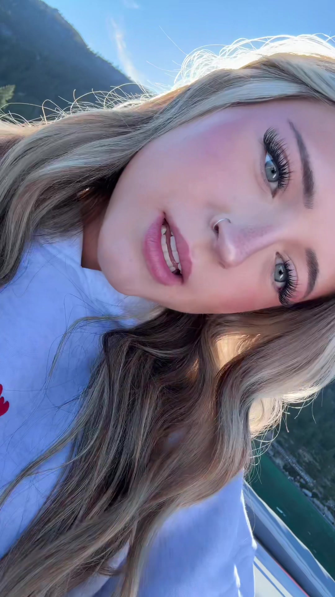 @Tessla🎰