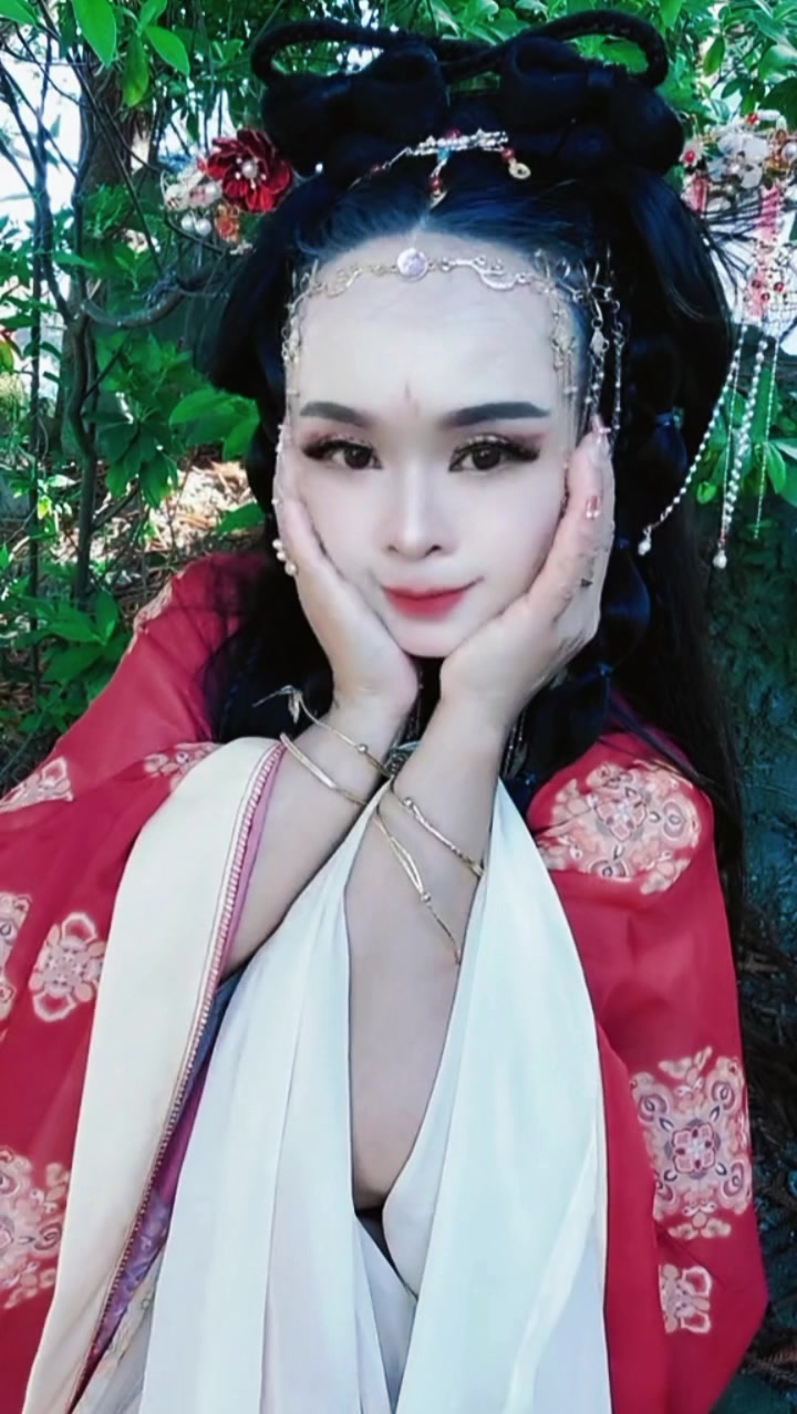 @@🦋🍒DEWI ARUM mbem🍒🦋
