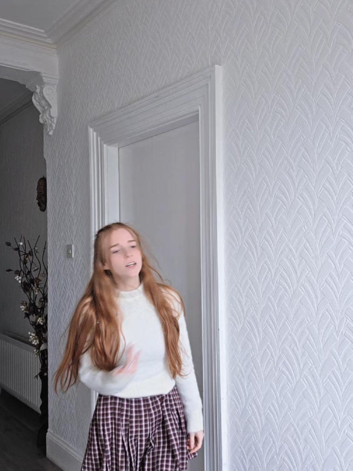 @LilRedCanvas