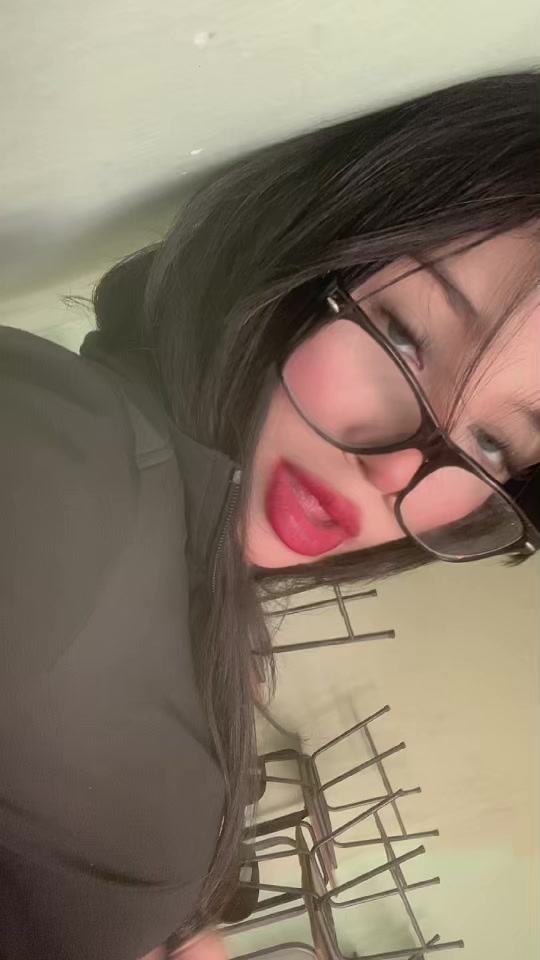 @_ashleybecerra