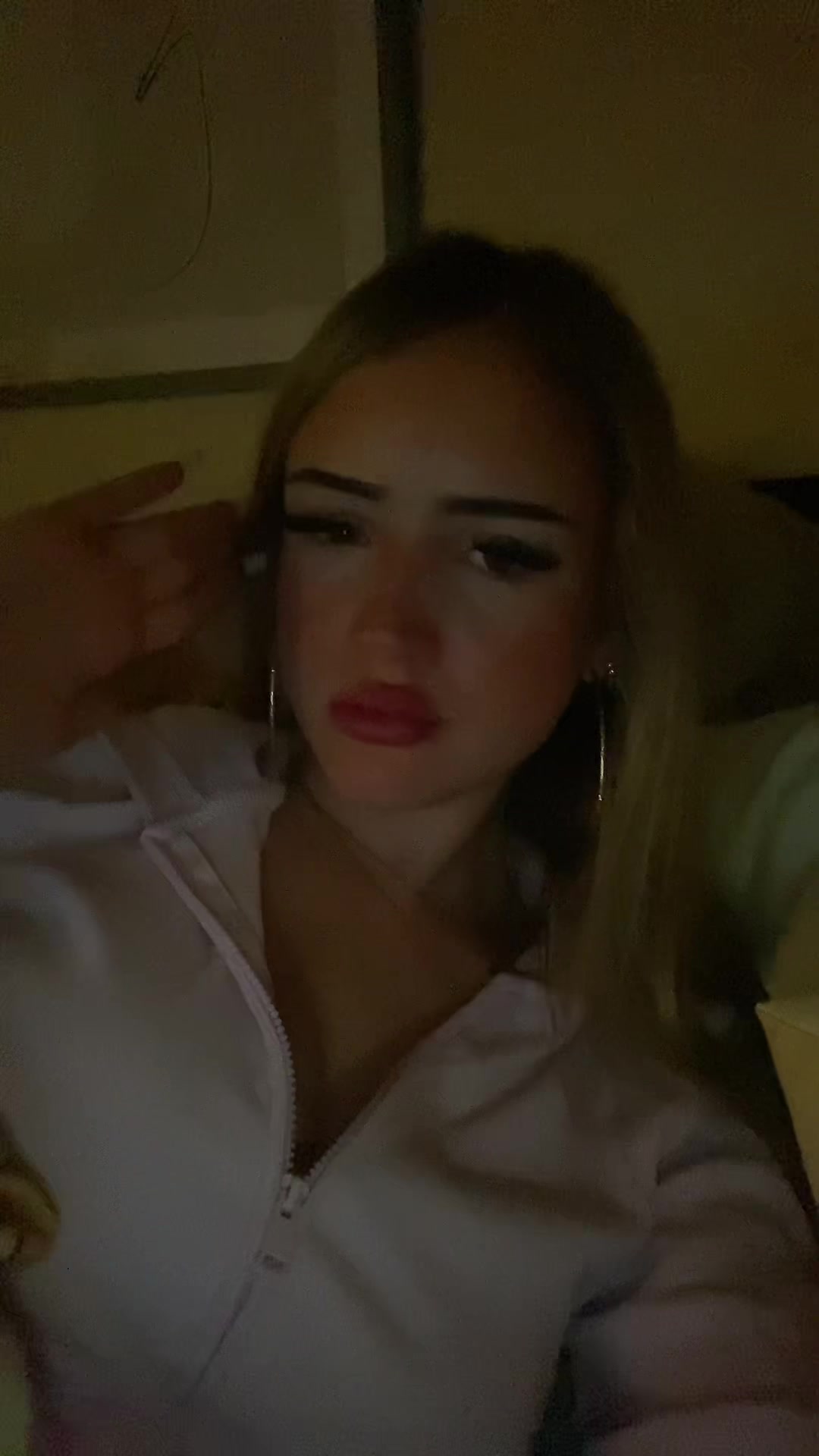 @X.pops_priv.x