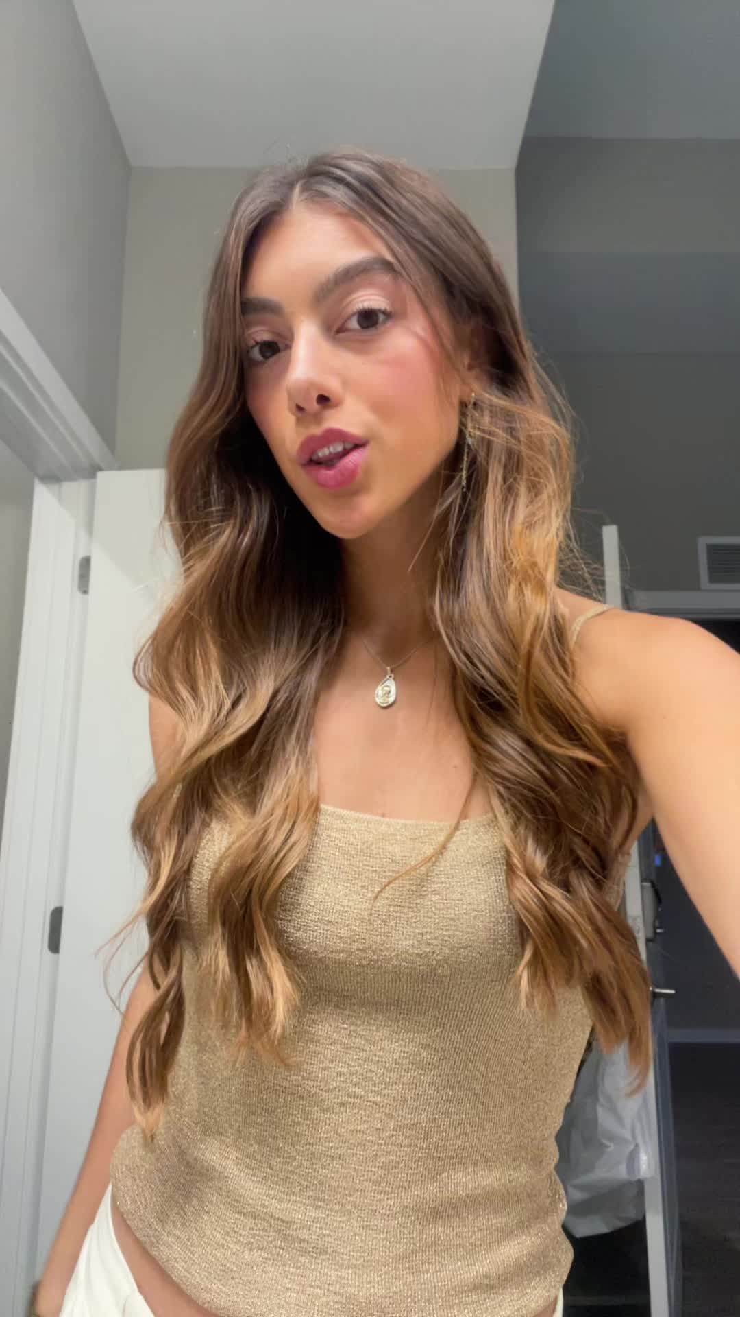 @canndela__