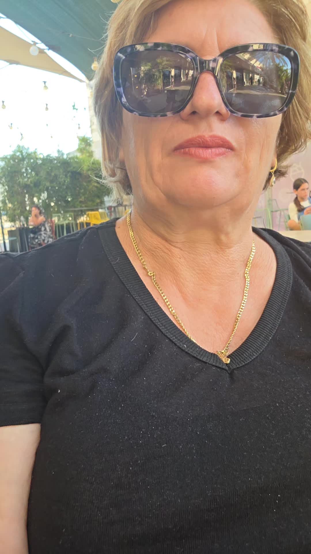 @Anamereneanu