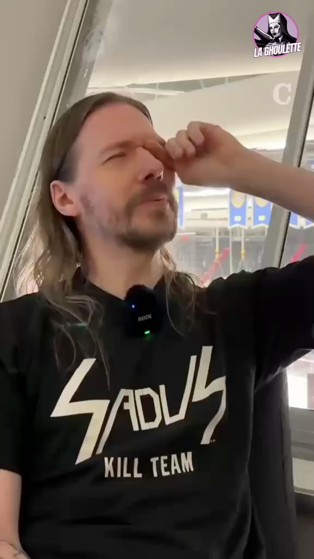 @⊰⊹ 𝖑𝖆 𝖌𝖍𝖔𝖚𝖑𝖊𝖙𝖙𝖊 ★