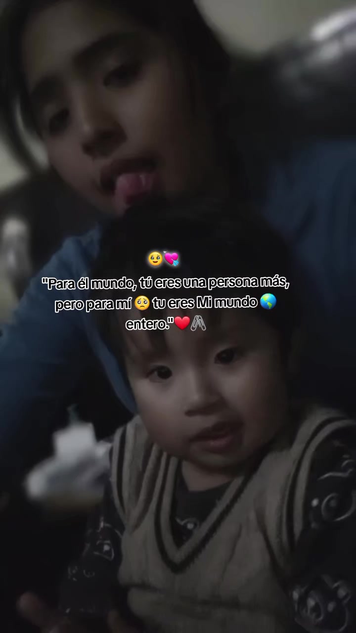 @👑Lesly💙👣