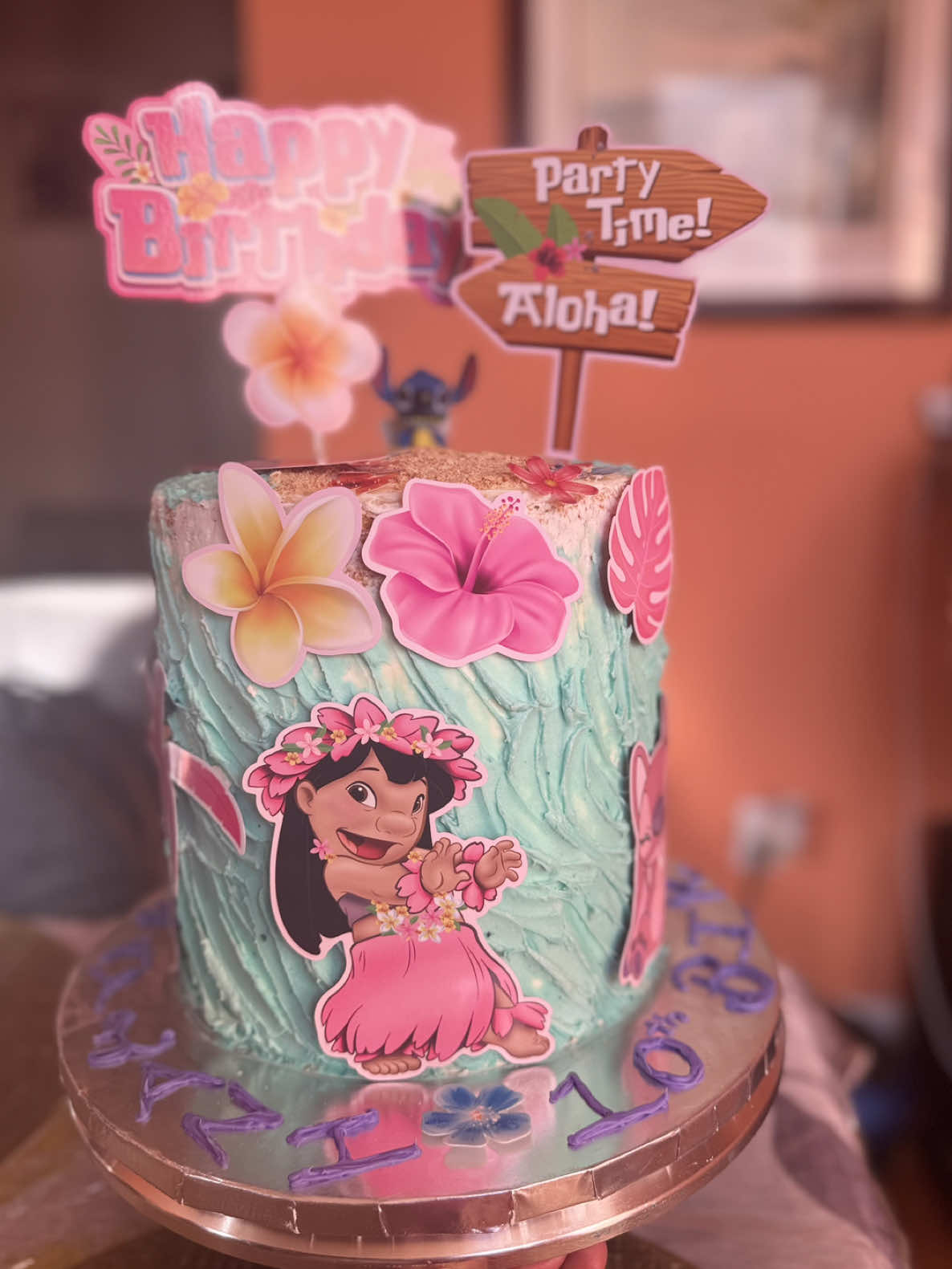 @Binaabakes